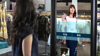 Amazon idea un espejo virtual para probar ropa antes de comprarla