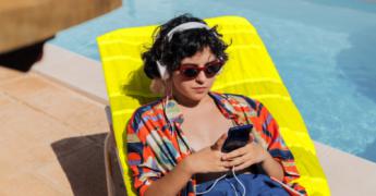 El calor aprieta y los móviles se resienten así puedes evitar el sobrecalentamiento este verano