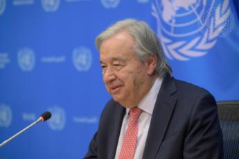 Guterres alerta de una carrera a la baja en la seguridad de la IA: “No podemos permitírnoslo”