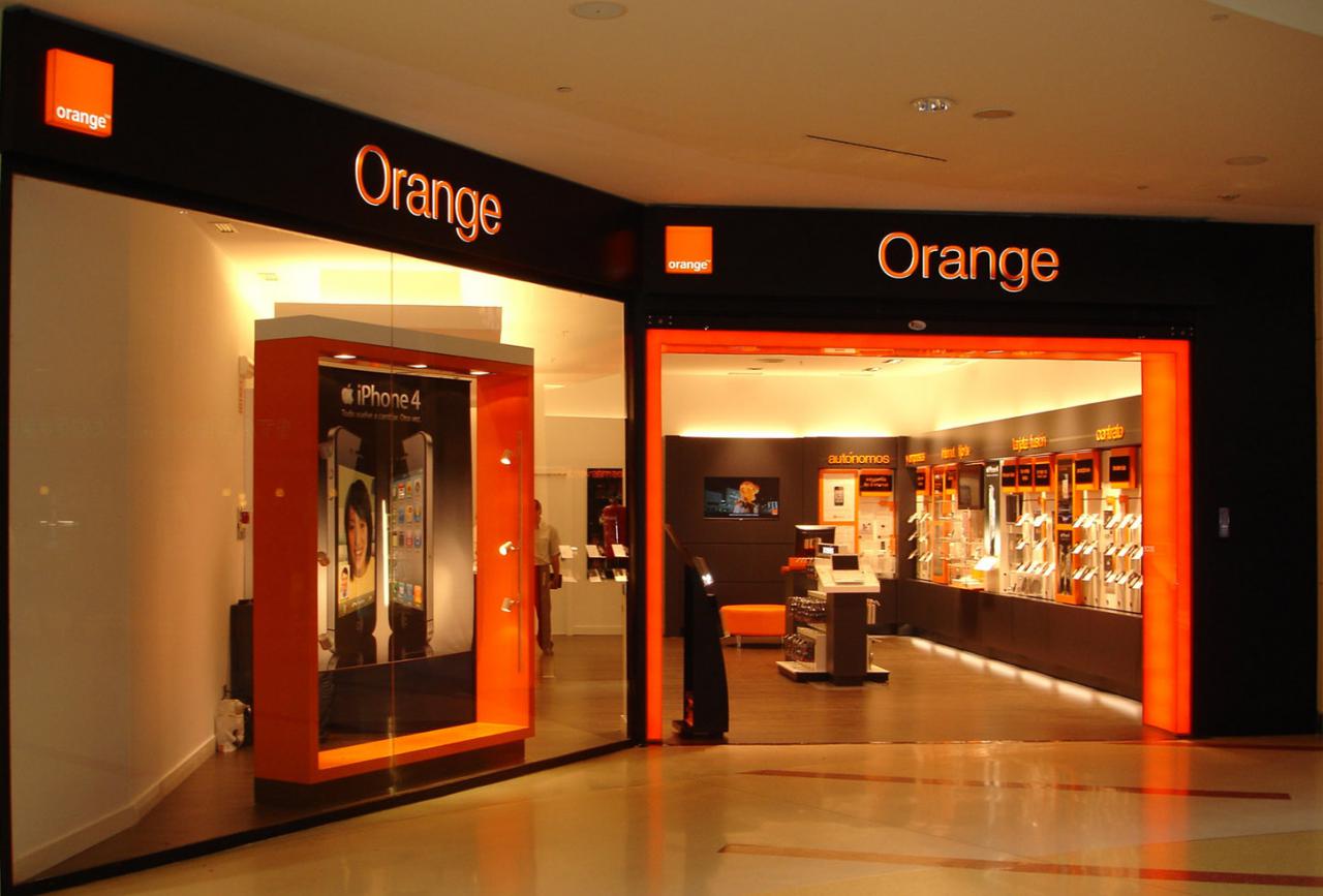 Orange repartirá más de 2.500 tarjetas SIM en hospitales y residencias