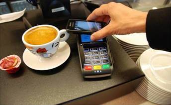 Pagar con el móvil es más seguro que hacerlo con una tarjeta