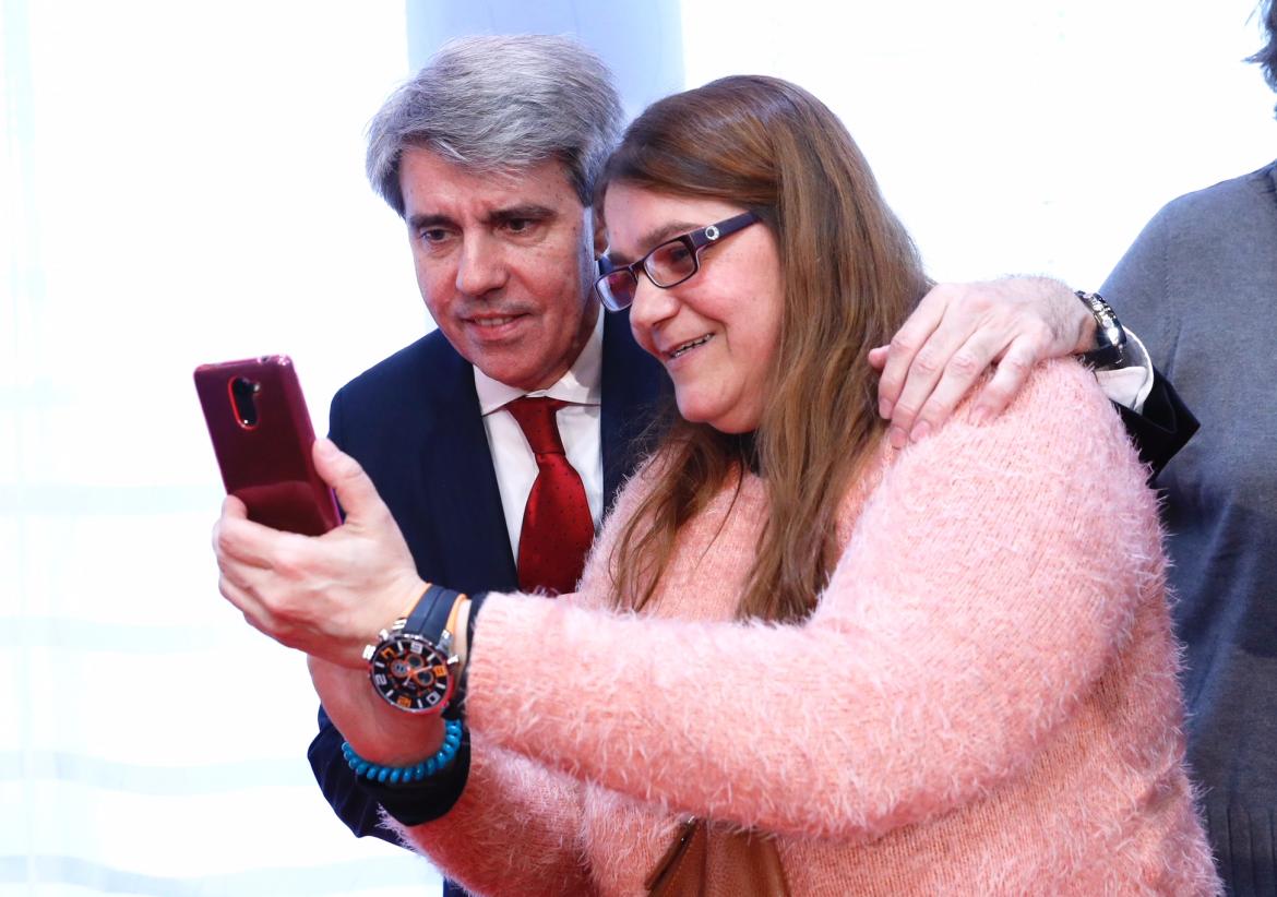 Ángel Garrido, presidente de la Comunidad de Madrid, durante la presentación de la app 'Contigo'