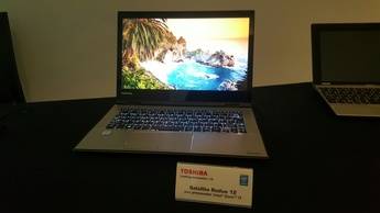 Toshiba Satellite Radius 12