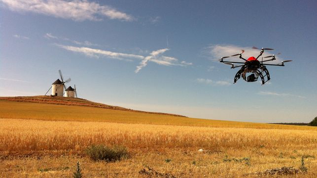 Normas que seguir para pilotar drones de uso recreativo