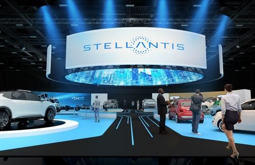Stellantis busca el apoyo del Gobierno para fabricar sus coches eléctricos en España