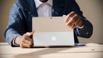 Microsoft renueva Surface para empresas con más IA local, seguridad integrada y nuevos formatos