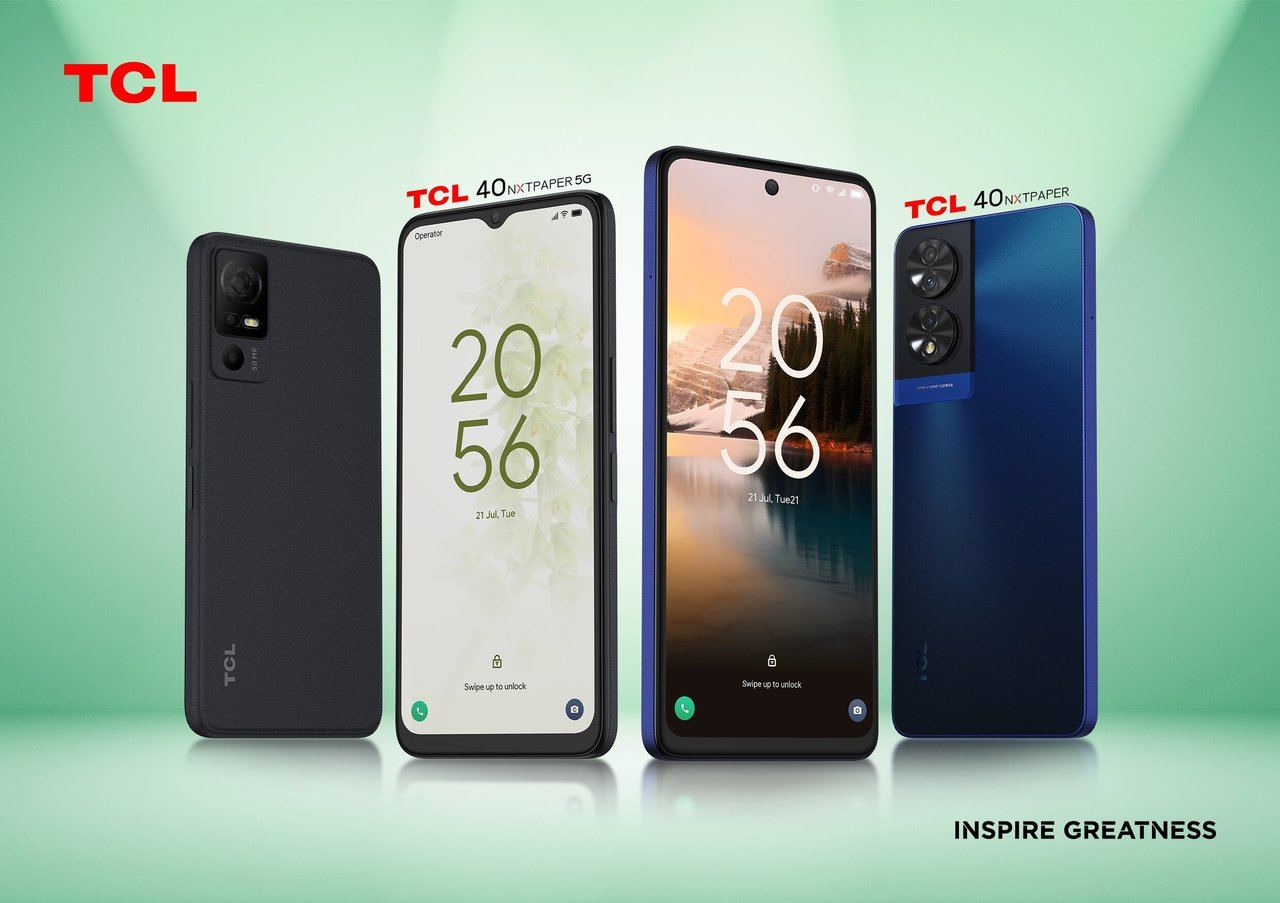 TCL presenta los primeros smartphones del mercado con una pantalla similar al papel