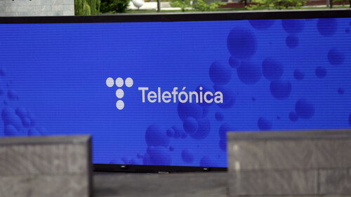 Telefónica y KKR ponen a la venta OnNet Fibra, su red mayorista de fibra óptica en Chile