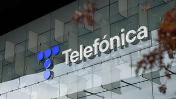 Telefónica compra el 10% de OGA para reforzar su negocio de inteligencia artificial y Defensa