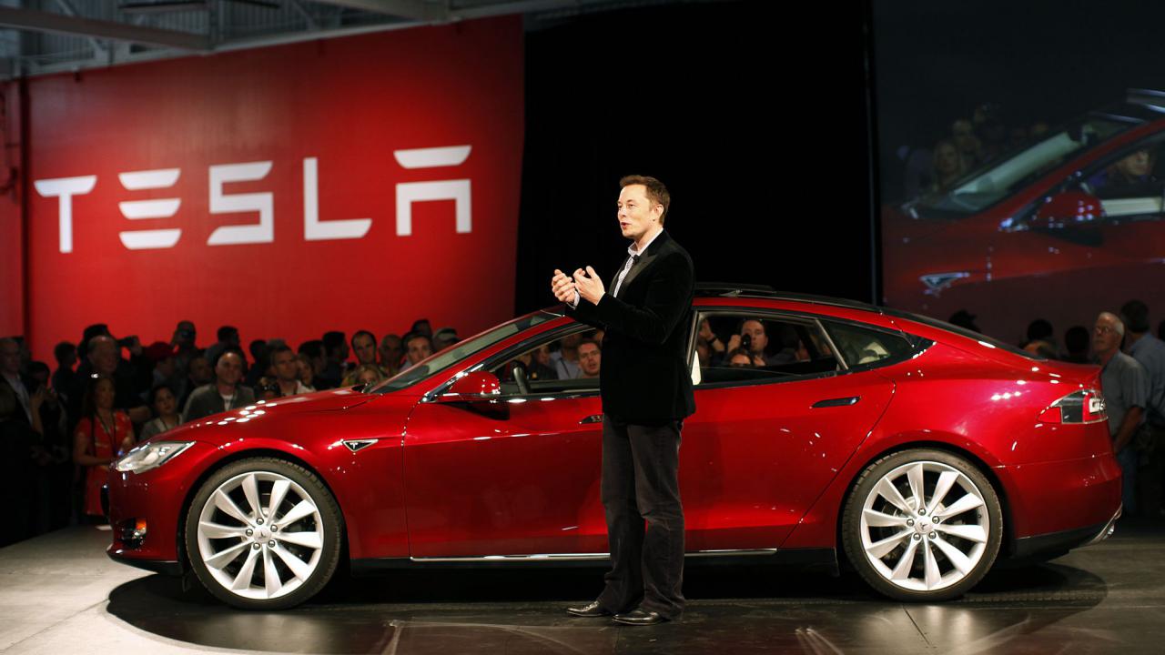 Elon Musk recula y no privatizará Tesla