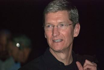 Tim Cook se planta ante Obama y exige garantice cifrado de datos