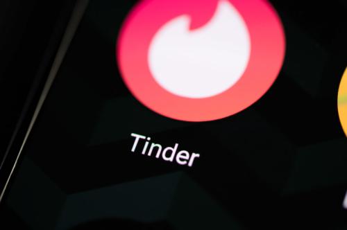 Tinder le da la espalda a Rusia