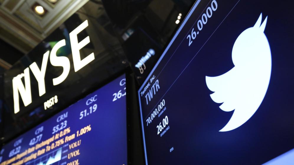 Twitter se desploma tras perder 1 millón de usuarios mensuales
 