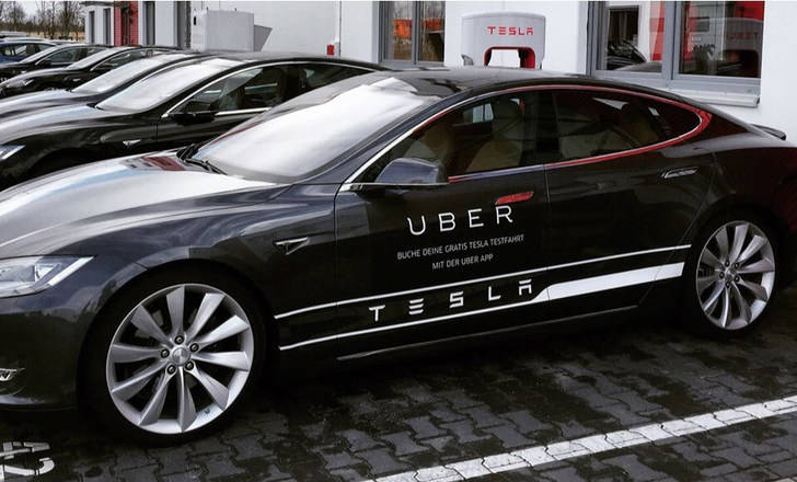 Los coches eléctricos de Uber y Tesla, nuevos integrantes de Madrid