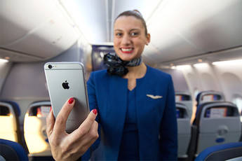 iPhone 6 Plus de regalo para los trabajadores de vuelo de United Airlines