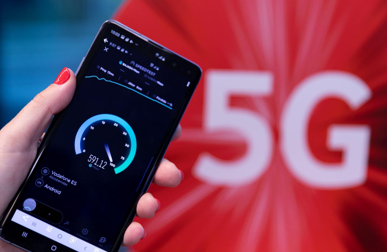 Vodafone EspaÃ±a lanza la primera red comercial 5G en EspaÃ±a este 15 de junio y llegarÃ¡ a 15 ciudades