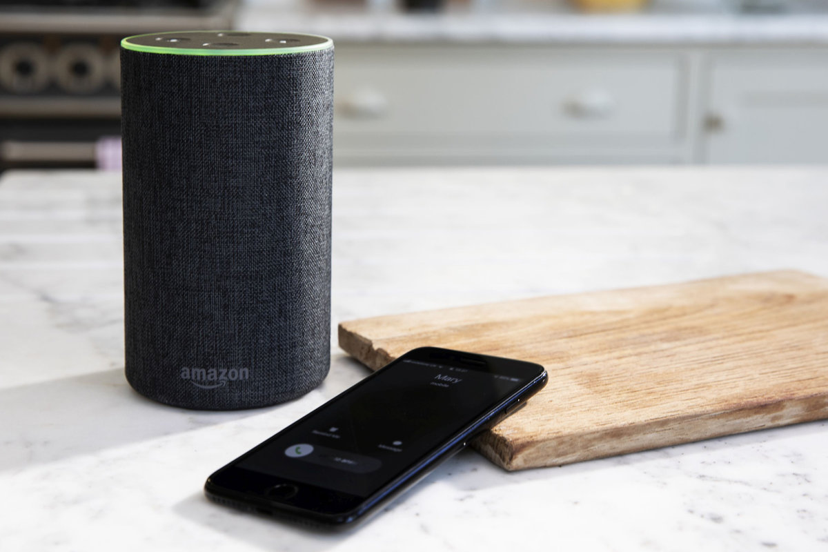 Vodafone permitirá a sus clientes hacer y recibir llamadas a través de Amazon Echo