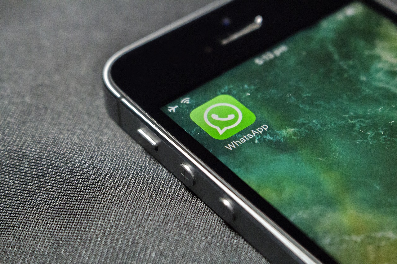 Europa quiere blindar la privacidad de los usuarios frente a WhatsApp y Gmail
 