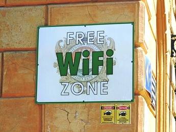 Bruselas quiere Wifi gratuito para los europeos (y visitantes)