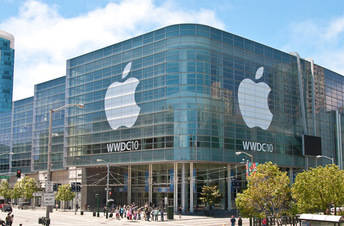 Apple acusada de publicidad engañosa