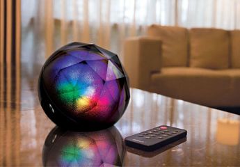 Diamond+, el altavoz que colorea tu entorno