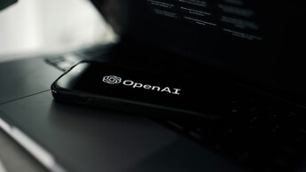 OpenAI descubre que sus modelos dejan instrucciones a sus sucesores para ocultar errores y comportamientos desalineados