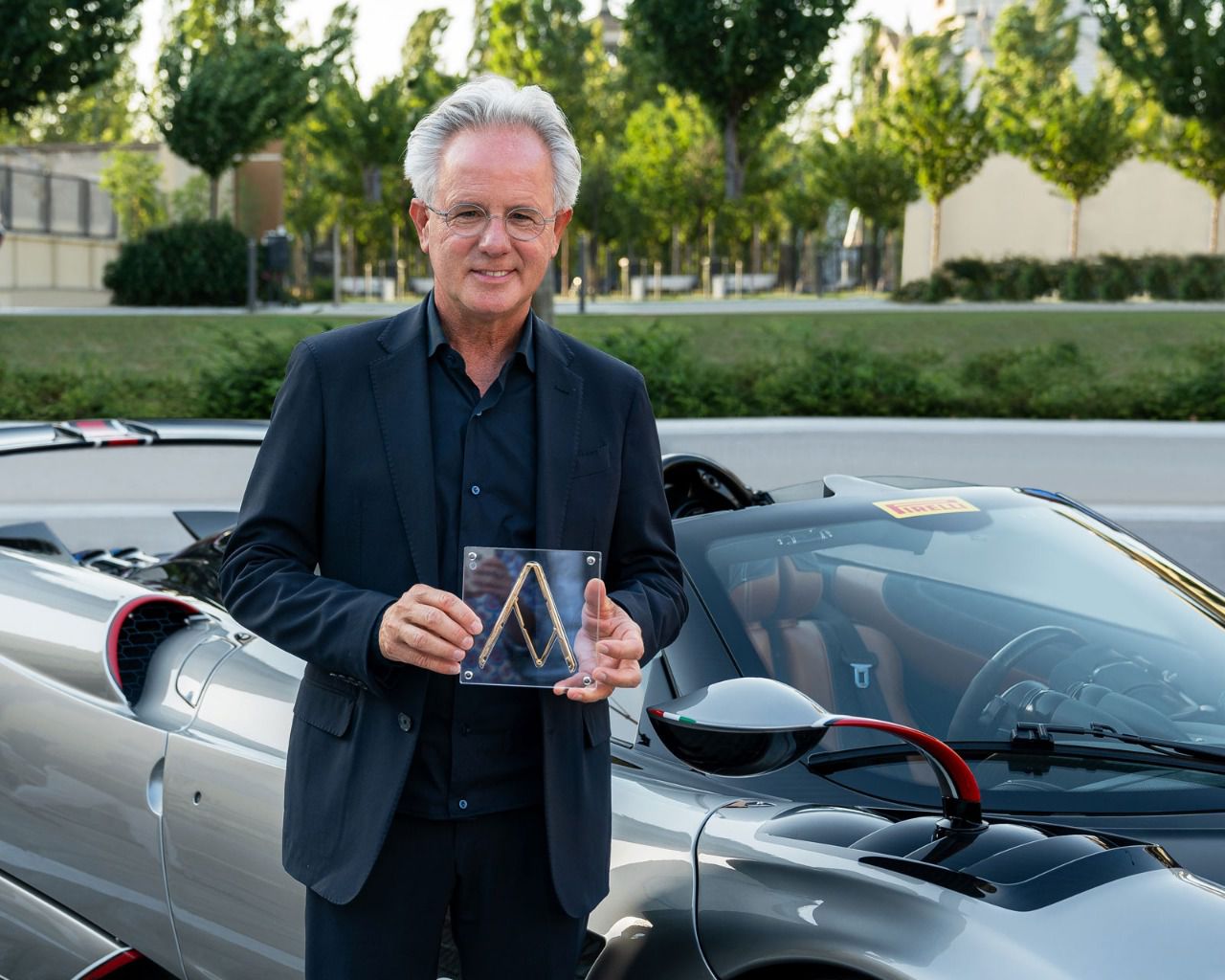 Horacio Pagani con el premio Compasso d'Oro (Autor: Pagani)