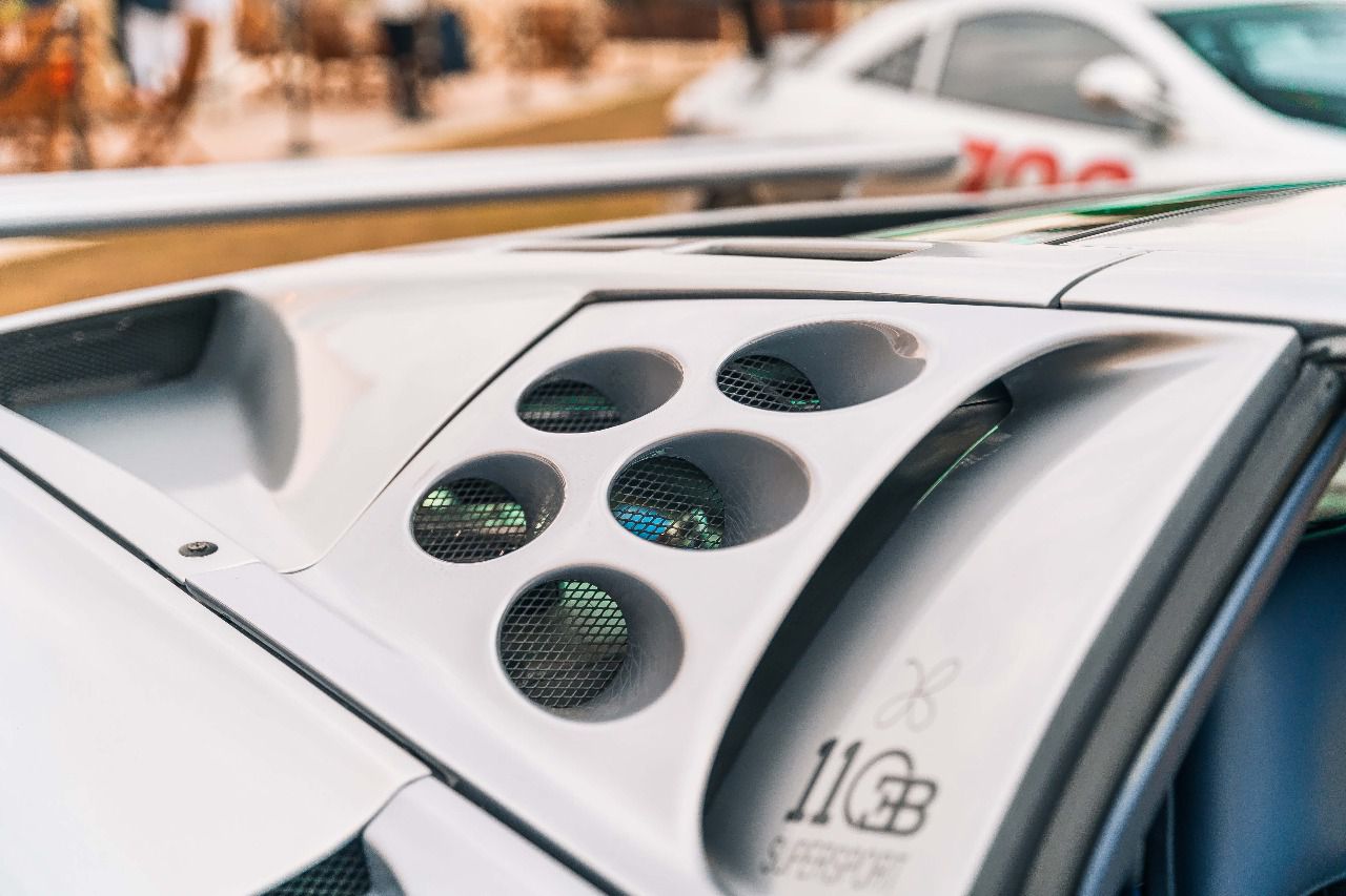 Detalles del Bugatti EB110 SS (Autor: Alvaro Muro)