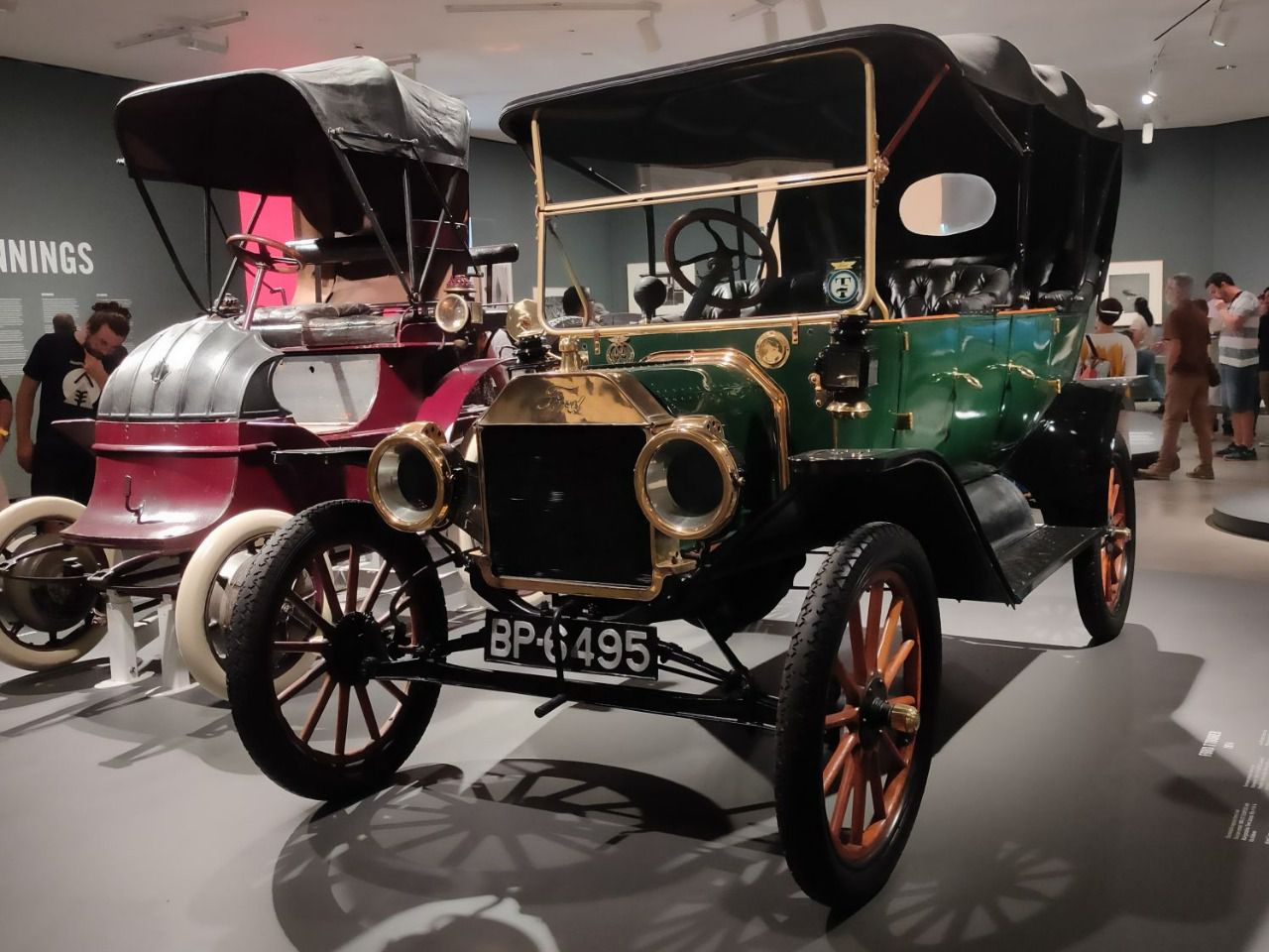 Ford T Tourer de 1914 junto con Rolls Royce 40/50 Alpine Eagle (Autor: Jaime Muro)