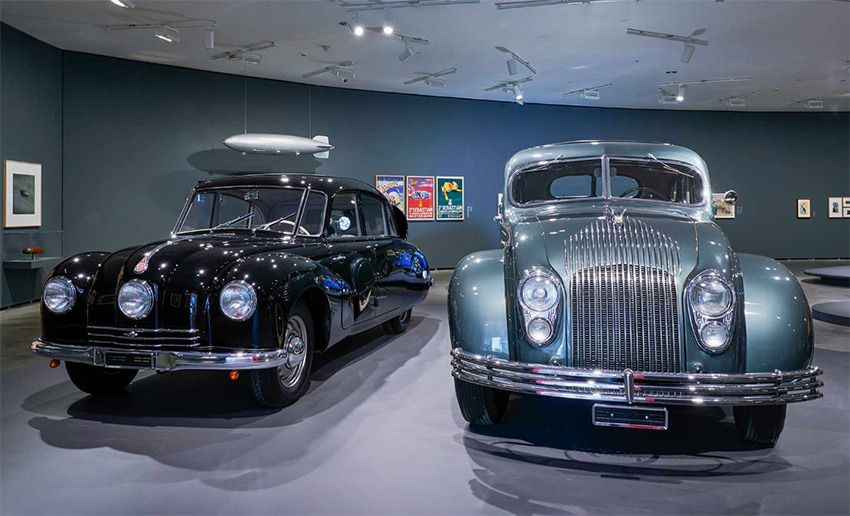 Tatra T87 y Chrysler Airflow