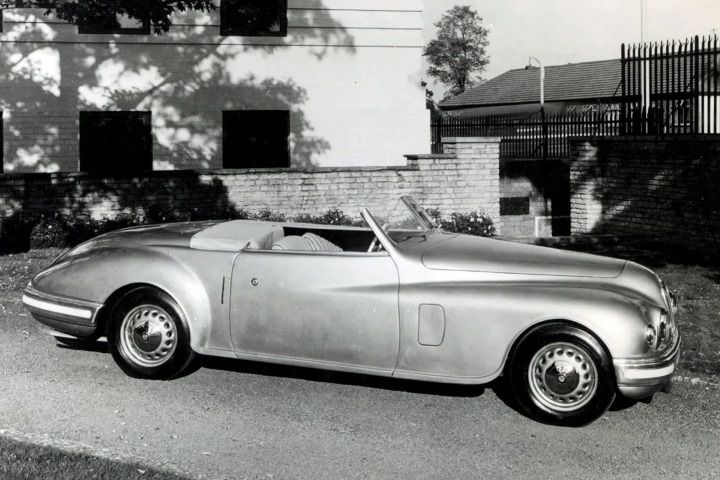 Modelo 402 en la década de los 50 (Autor: Desconocido)