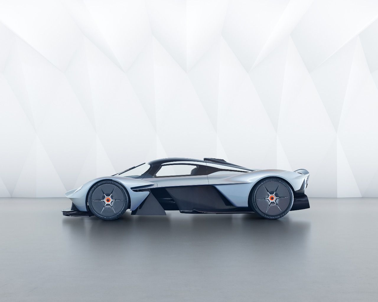 Lateral del Aston Martin Valkyrie