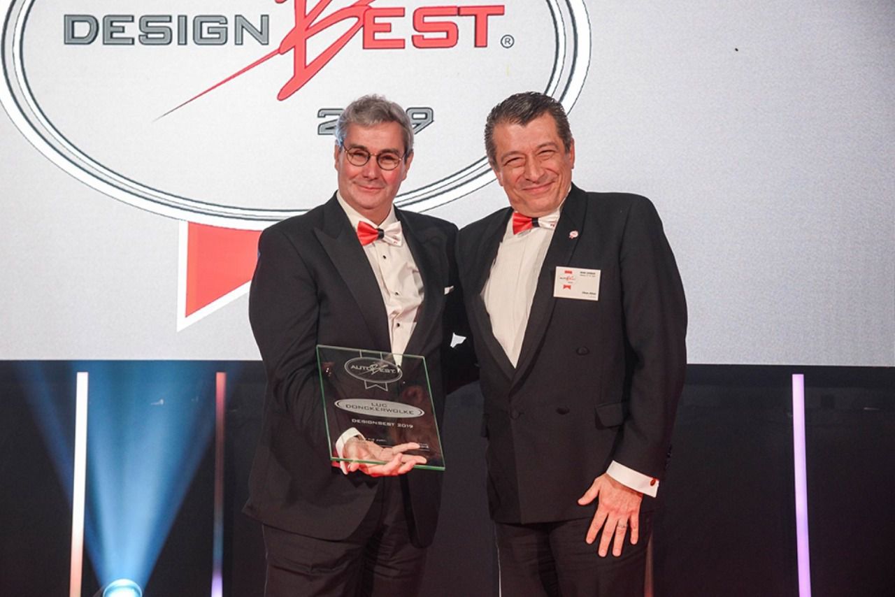 Recibiendo el premio DesignBEST del año 2019