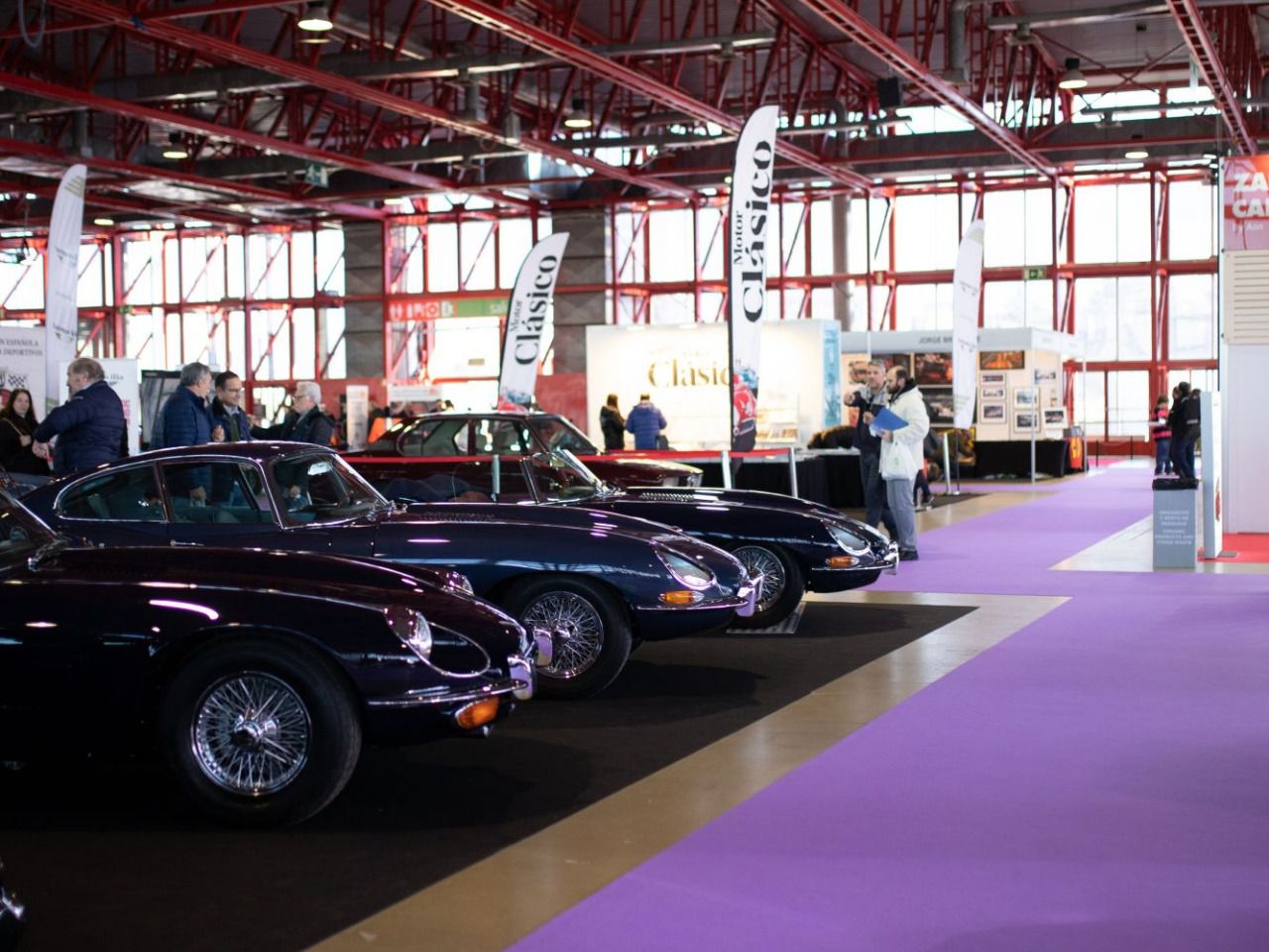Exposición de diferentes Jaguar E-Type