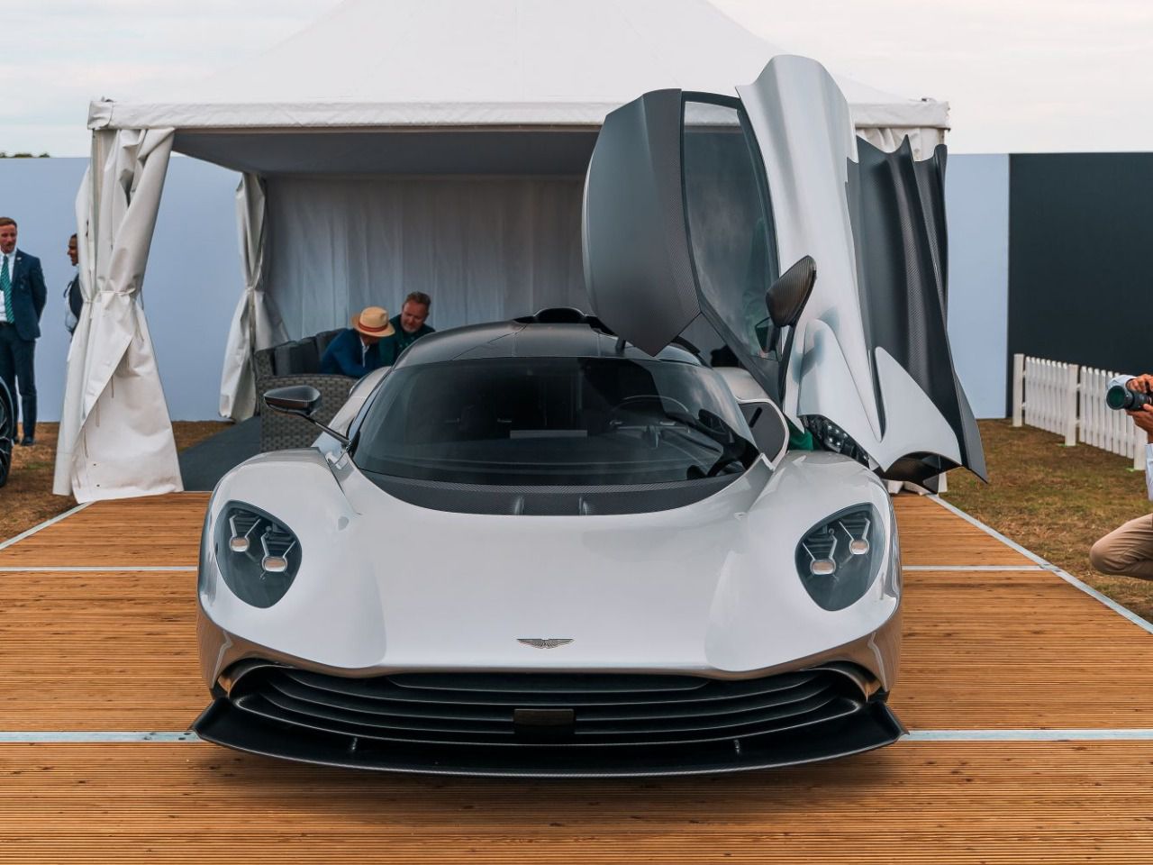 Aston Martin Valhalla (Autor: Alvaro Muro)