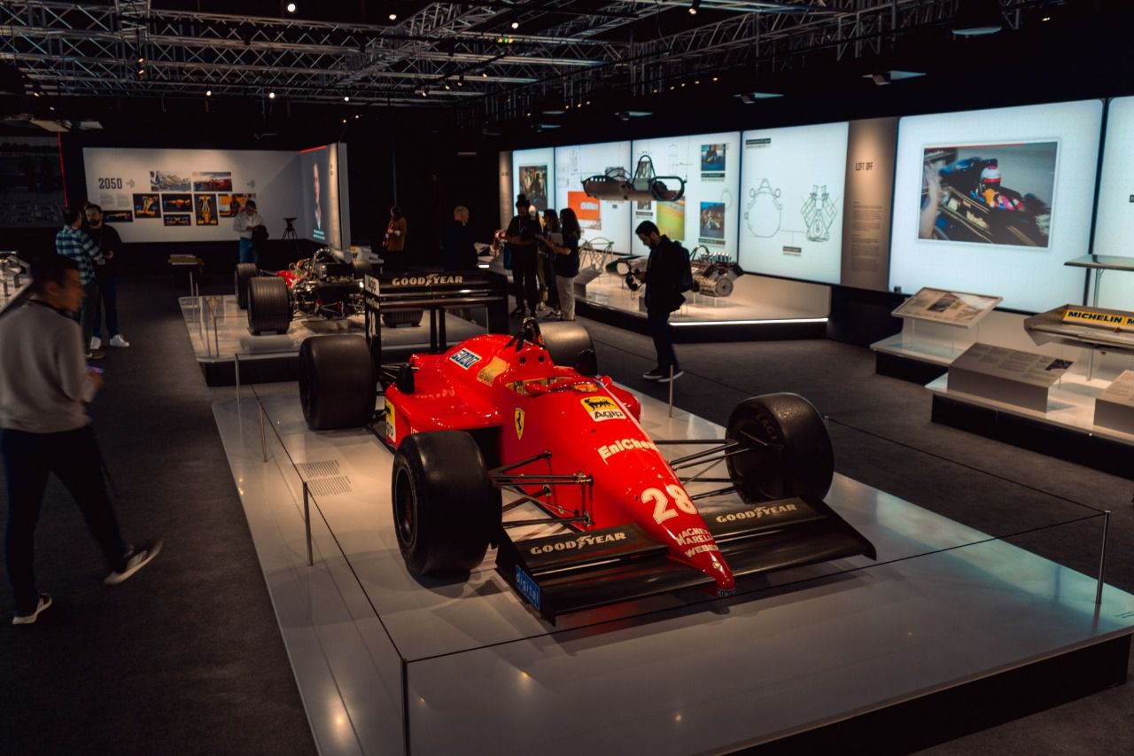 Ferrari F1/87 (Autor: Raúl Crespo)