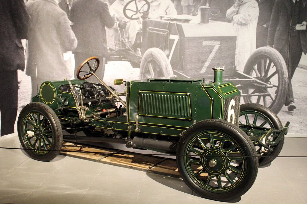 Napier de la Copa Gordon Bennet de 1903. Las tonalidades más oscuras de verde acabarían predominando con el tiempo