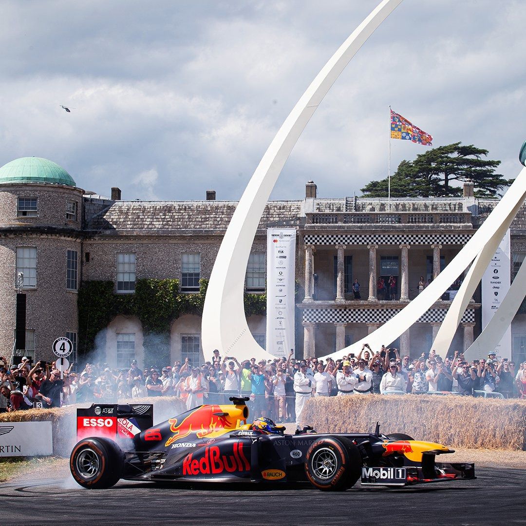 RB7 con el que Sebastian Vettel ganó su segundo título de Fórmula 1