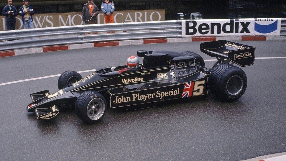 Lotus 78 rodando en las calles de Mónaco
