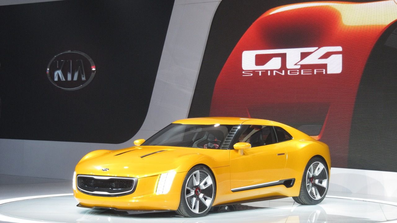 El prototipo deportivo GT4 Stinger presentado en el Salon del Automovil de Detroit de 2014