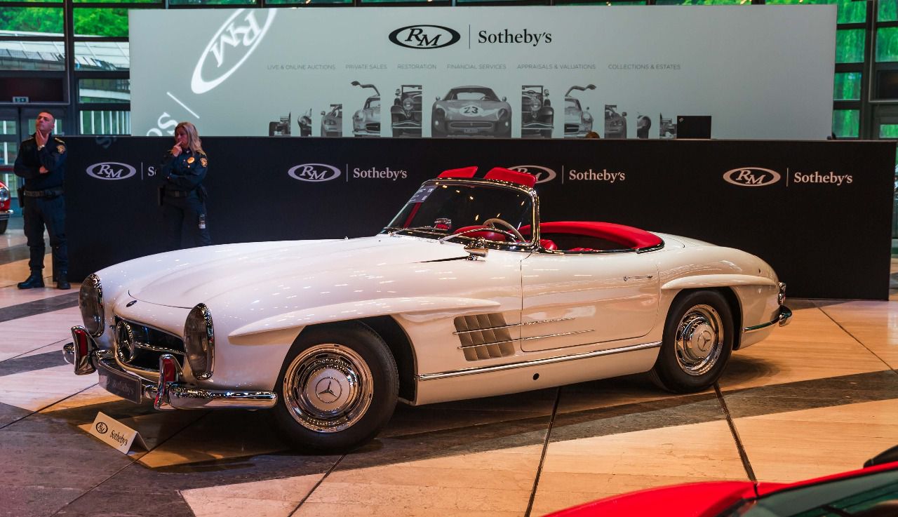 MERCEDES-BENZ 300 SL ROADSTER (AUTOR: ALVARO MURO)