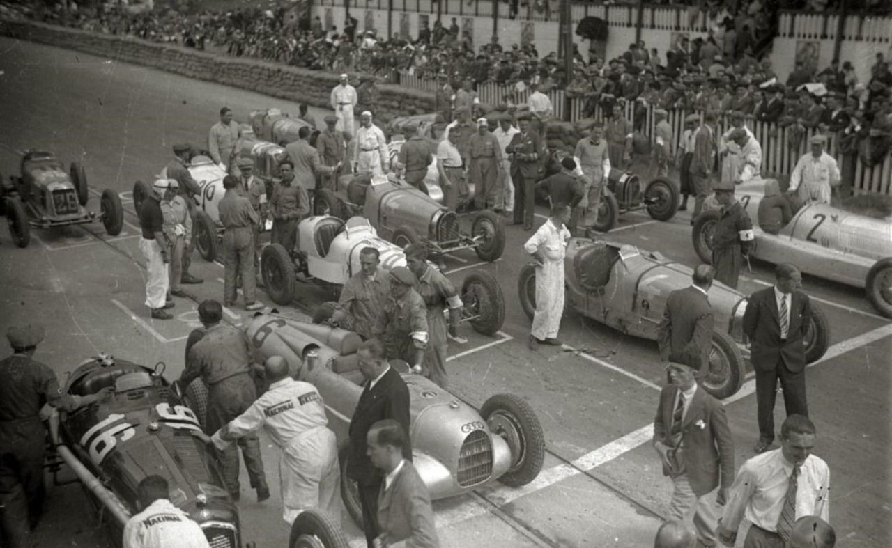 Parrilla de salida del Gran Premio de San Sebastián en 1926