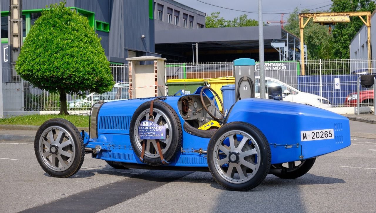 El modelo histórico Bugatti Type 35 fue el único que participó en la competición (Autor: David Romero)