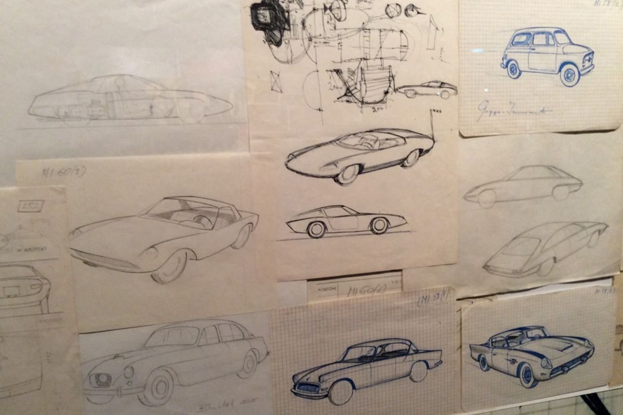 Sketch, dibujos y bocetos de vehículos del cuaderno del joven Fioravanti 