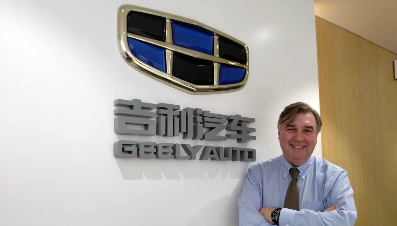 Peter Horbury en las oficinas centrales del Grupo Geely en China