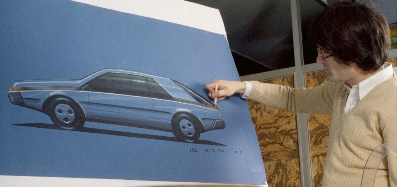 Boceto del modelo Renault Fuego realizado por el diseñador Michel Jardin integrante del equipo de Robert Opron 