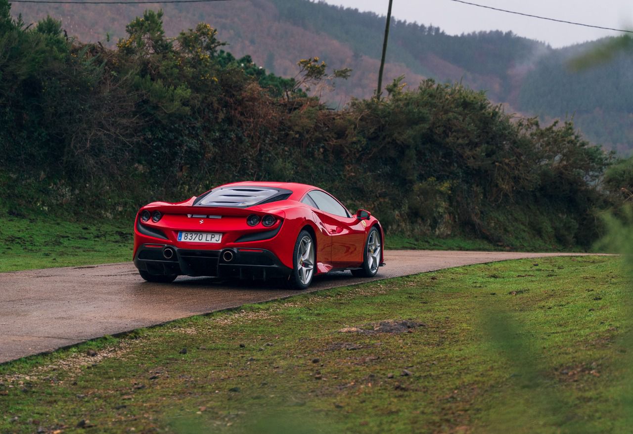 Ferrari F8 Tributo (Autor: Alvaro Muro)