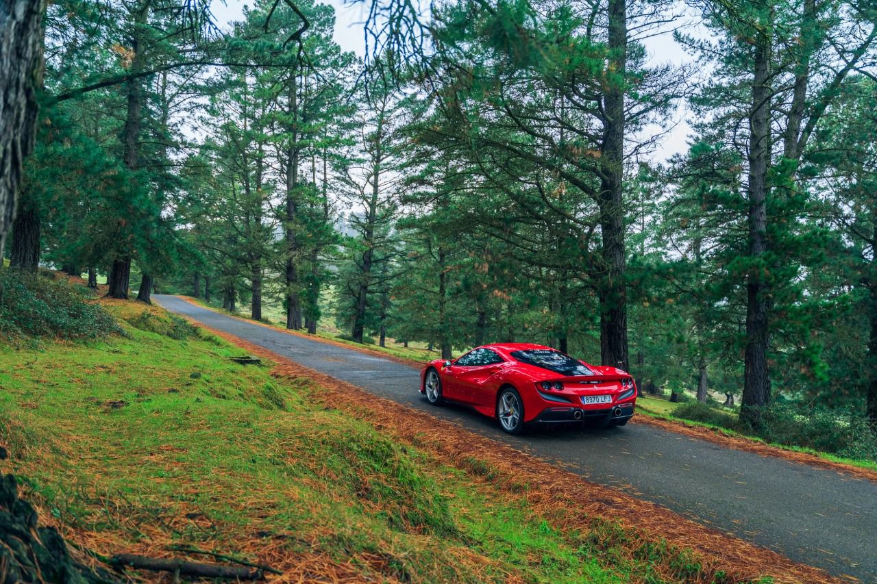 Ferrari F8 Tributo (Autor: Alvaro Muro)