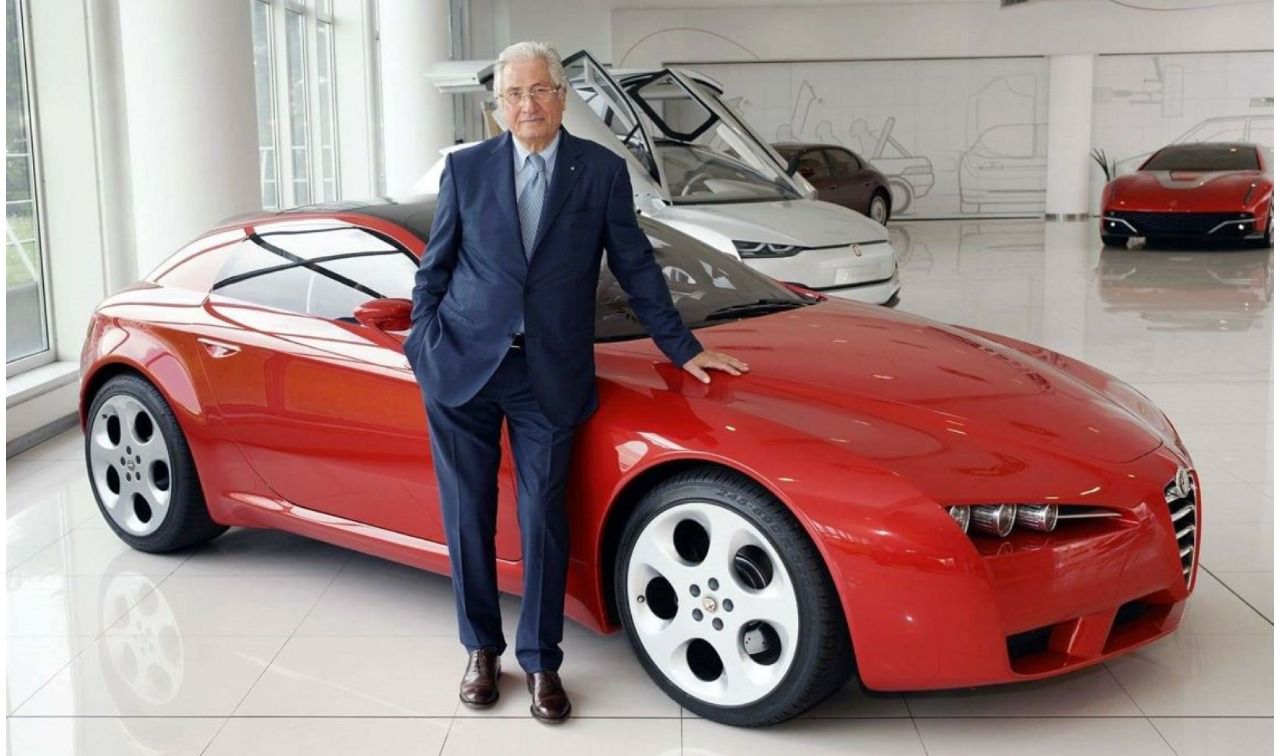 Concepto Alfa Romeo Brera presentado en el Salón del Automóvil de Ginebra en 2002