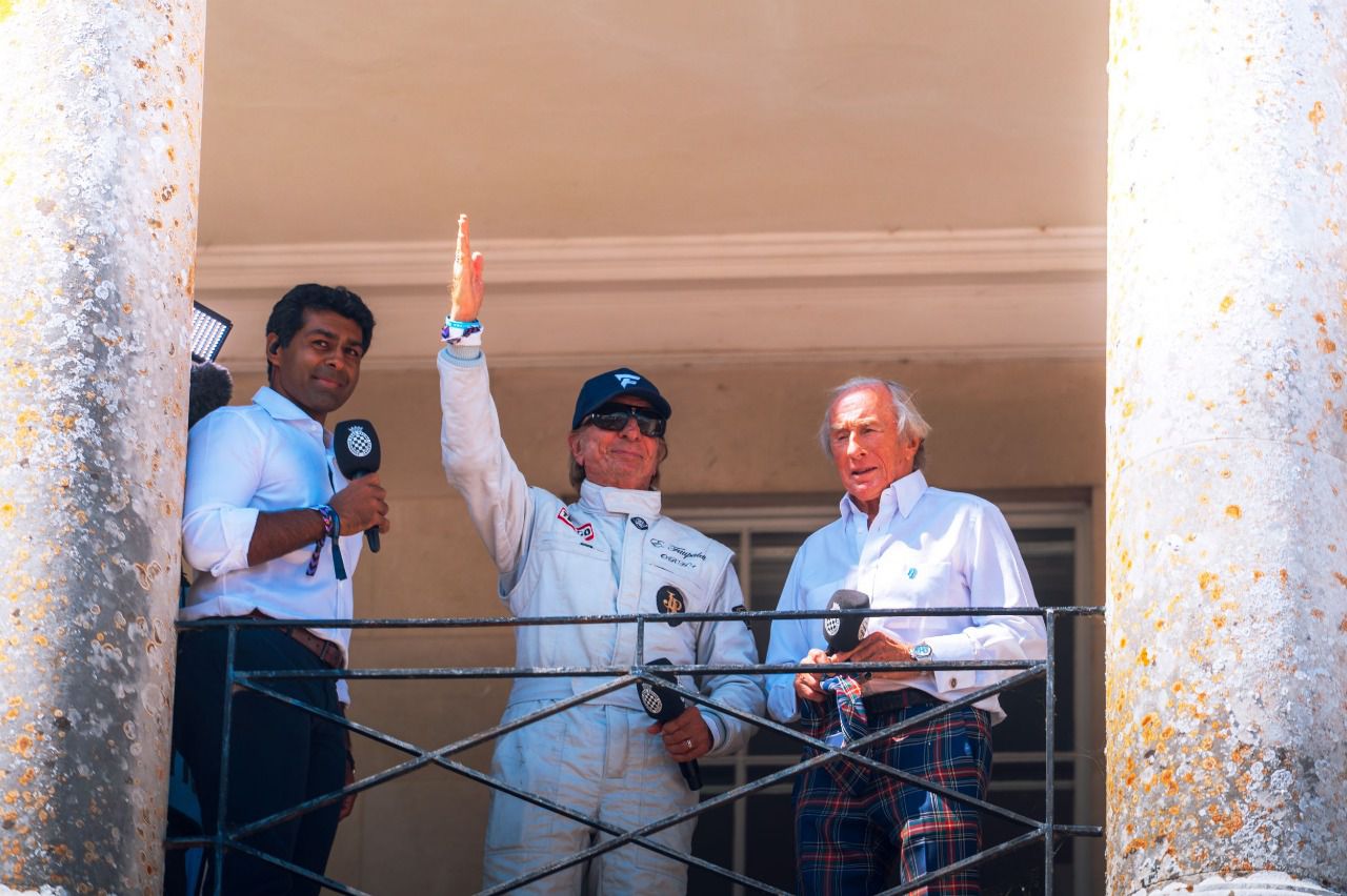 Fittipaldi y Stewart en el balcón de la Goodwood House (Autor: Jorge El Busto)